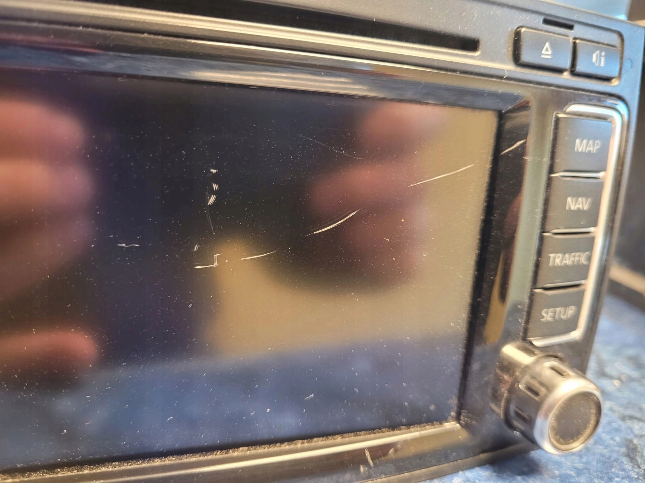 VW TOUAREG I T5 RADIO NAVIGACIA 7L6035680