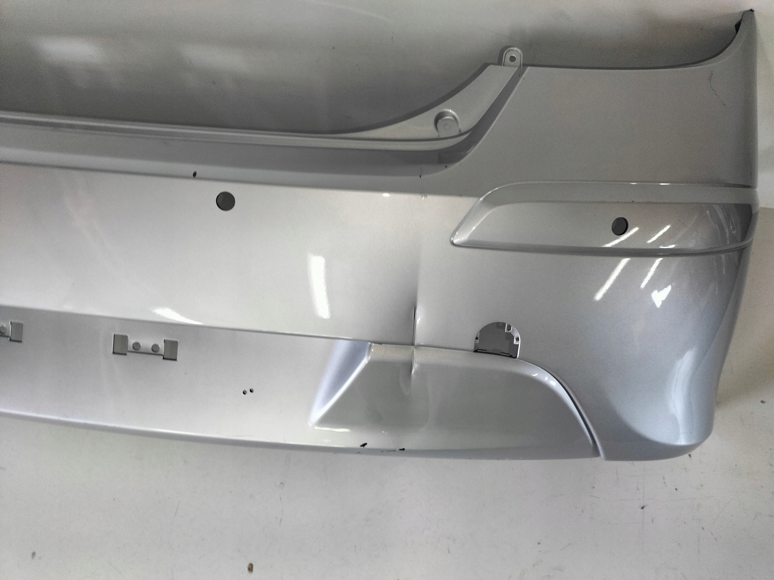 ZADNÝ NÁRAZNÍK HYUNDAI I30 I LIFT 09-12 HB