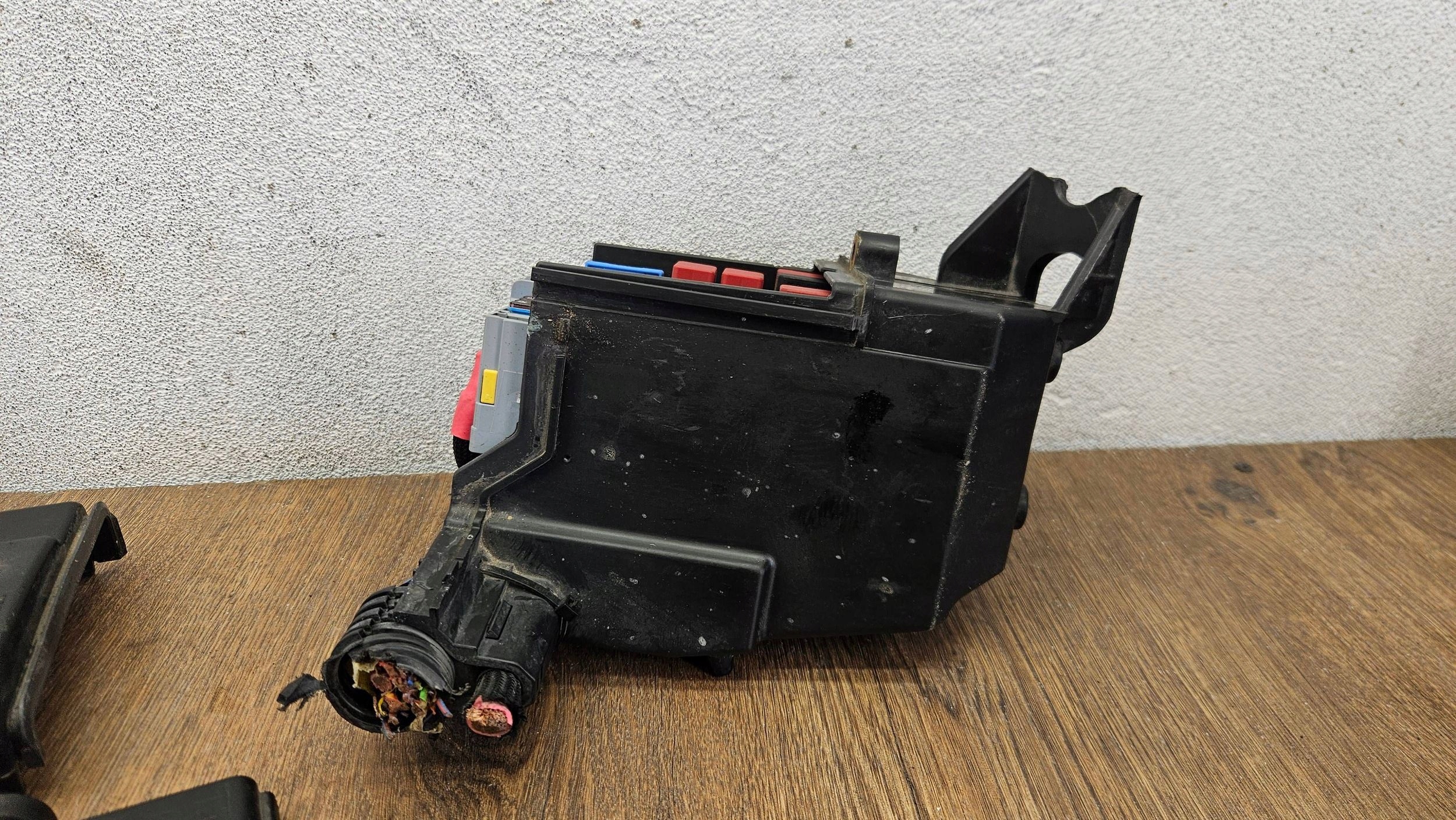 Fiat Panda III 3 1.2 8V 51882144 POISTKOVA SKRINKA