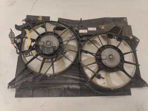 Toyota Avensis t27 2.0d oe MF422750 VENTILATOR CHLADICA VETRÁK Toyota Avensis t27 2.0d oe MF422750 VENTILATOR CHLADICA VETRÁK