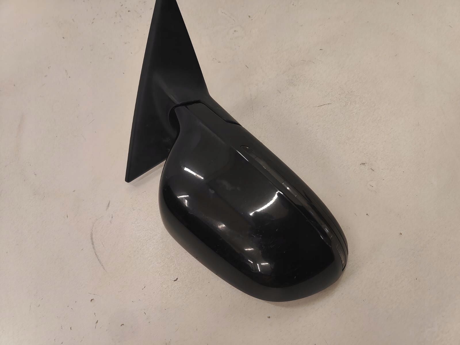 Audi a5 8t 07+ PRAVE ZRKADLO 6pin