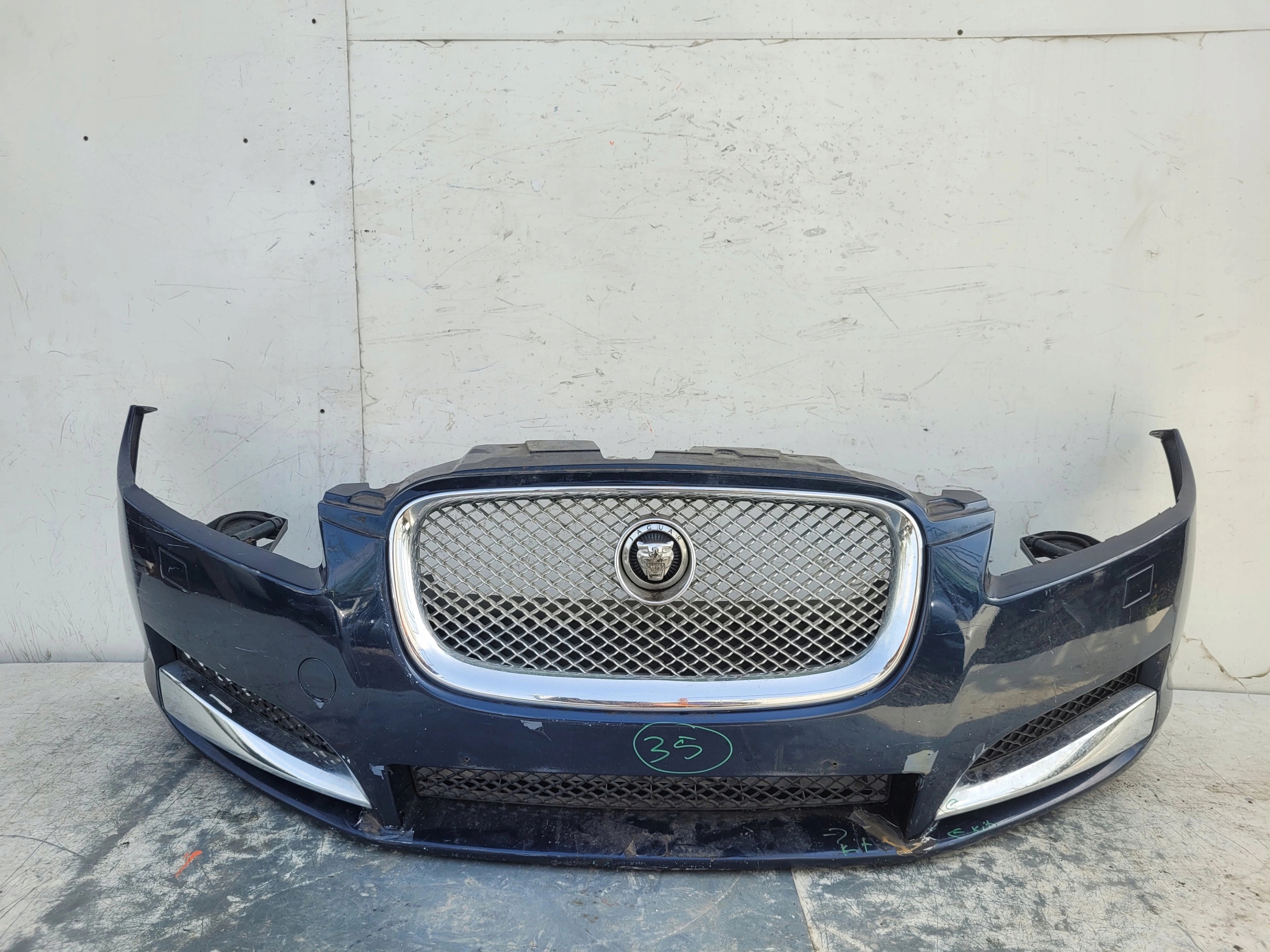 JAGUAR XF LIFT PREDNÝ NÁRAZNÍK