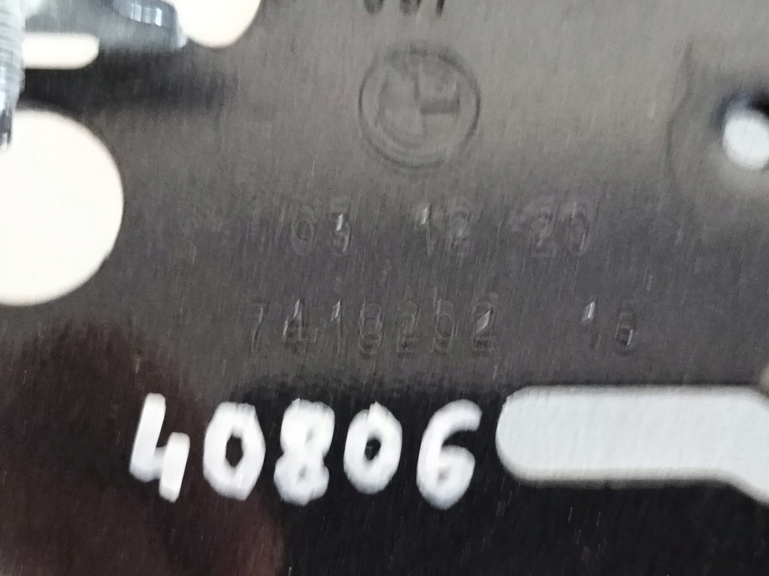 PRAVÝ PÁNT PREDNEJ KAPOTY BMW X5 G05 18- BMW X6 G06 19-