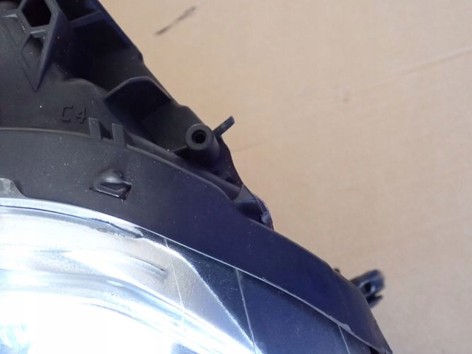 CITROEN C5 XENON LIFT 11- PRAVE PREDNE SVETLO 9674869880