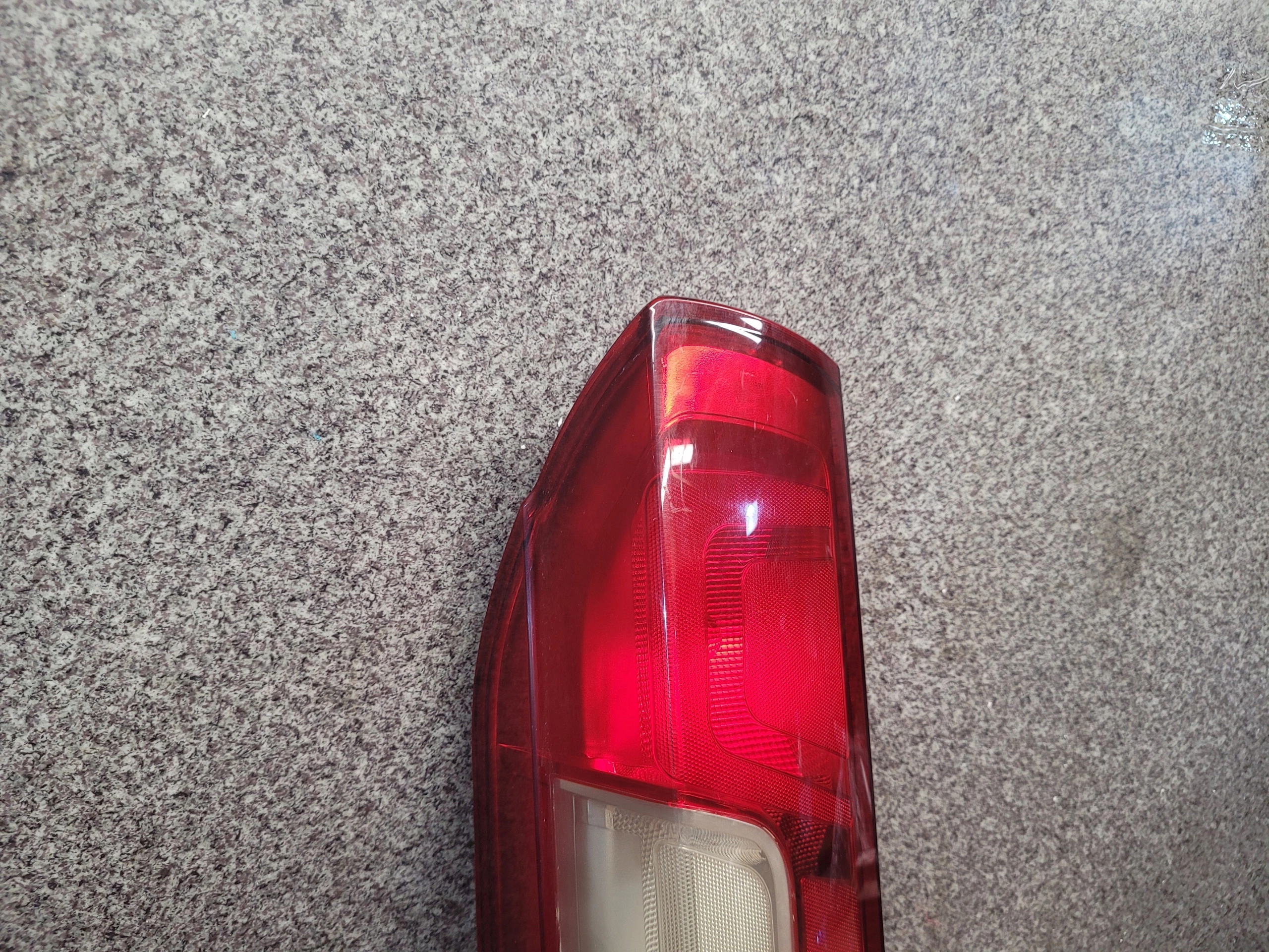 DUCATO III BOXER JUMPER LIFT 14- LAVE ZADNE SVETLO