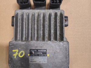 Toyota Avensis oe 89871-20070 MODUL RIADIACA JEDNOTKA TRYSIEK Toyota Avensis oe 89871-20070 MODUL RIADIACA JEDNOTKA TRYSIEK