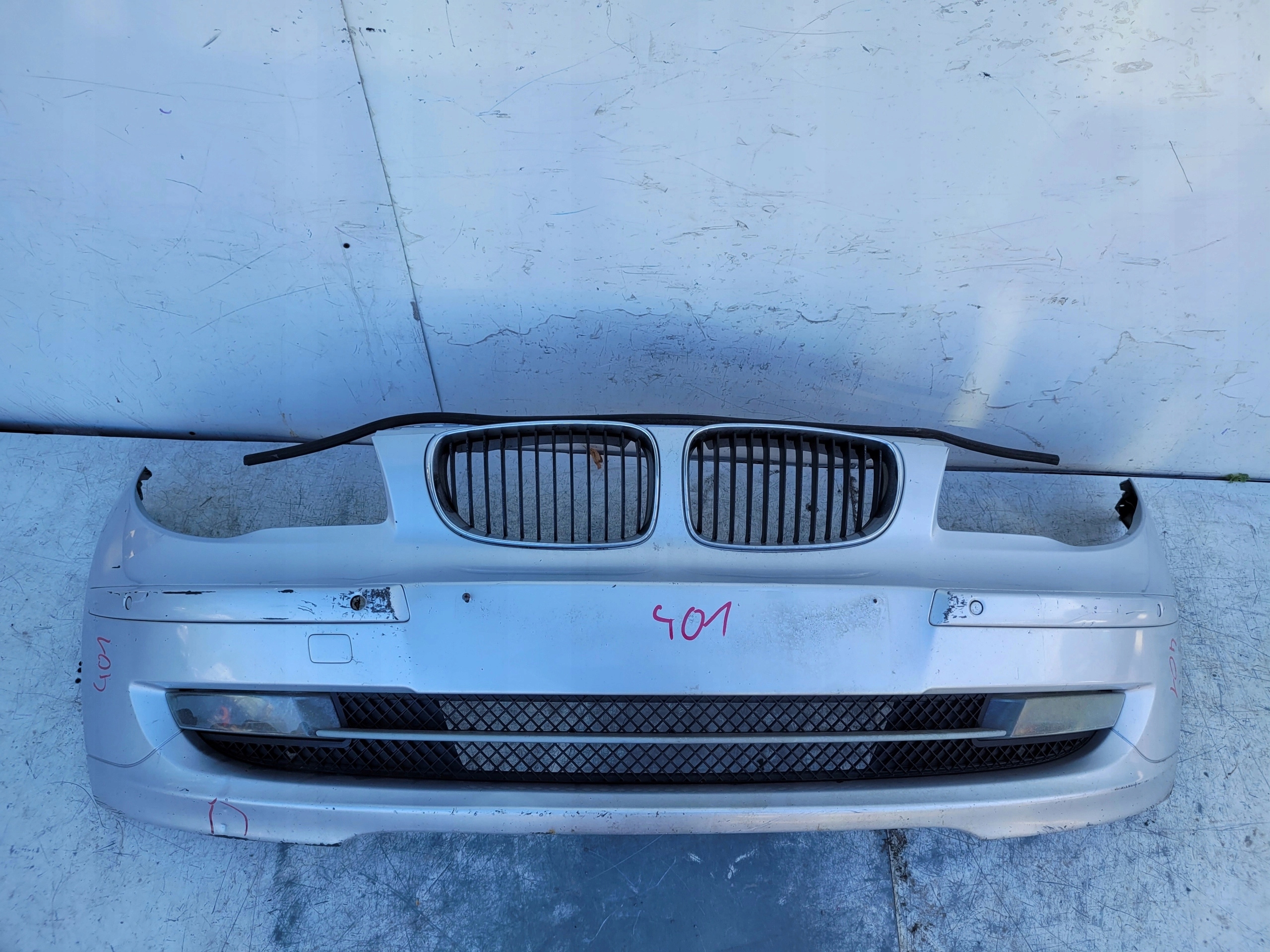 BMW 1 E81 E87 LIFT PDC PREDNÝ NÁRAZNÍK