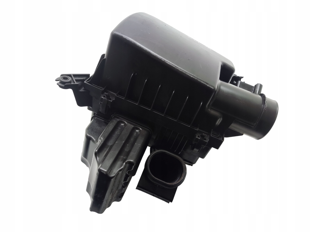 OBAL VZDUCHOVÉHO FILTERA NISSAN NAVARA IV NP300 D23 2.3 DCI 2015-2022