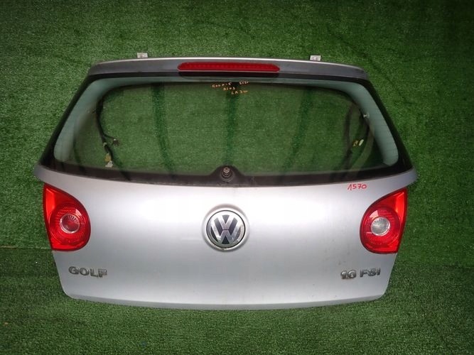 VW GOLF V HB ZADNÁ KAPOTA