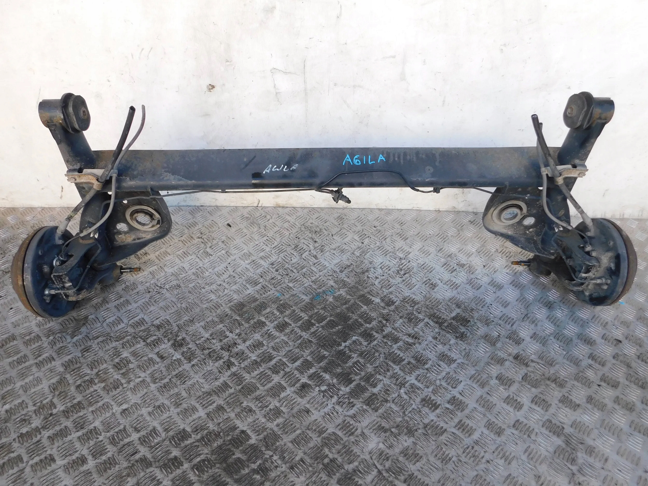 ZADNÁ NÁPRAVA OPEL AGILA B SPLASH