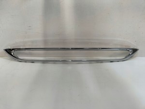 LIŠTA MRIEŽKA NÁRAZNÍKA MERCEDES E KLASA W214 22- LIŠTA MRIEŽKA NÁRAZNÍKA MERCEDES E KLASA W214 22-