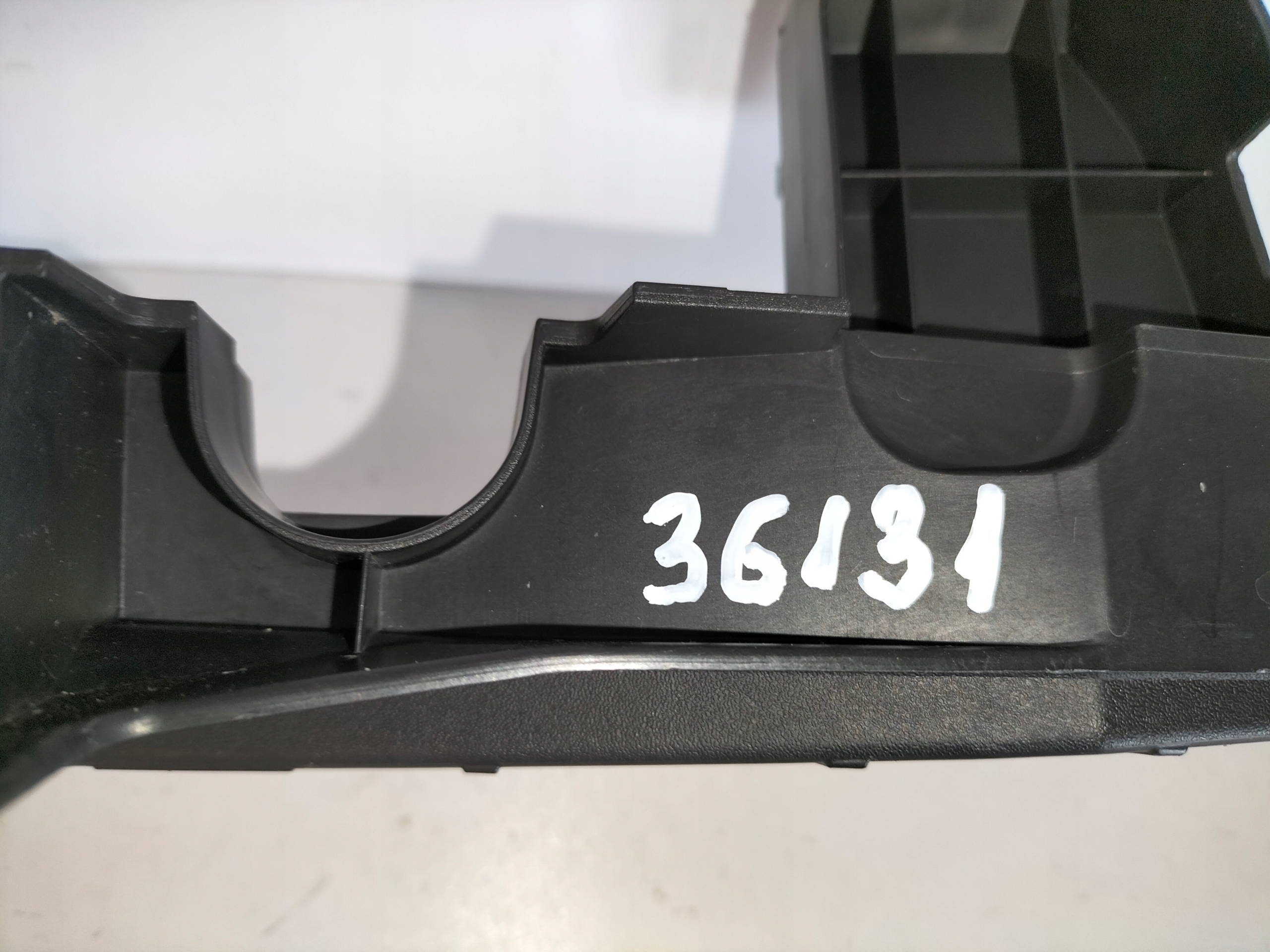 DRZIAK PREDNEHO NARAZNIKA OPEL CORSA D LIFT 11-