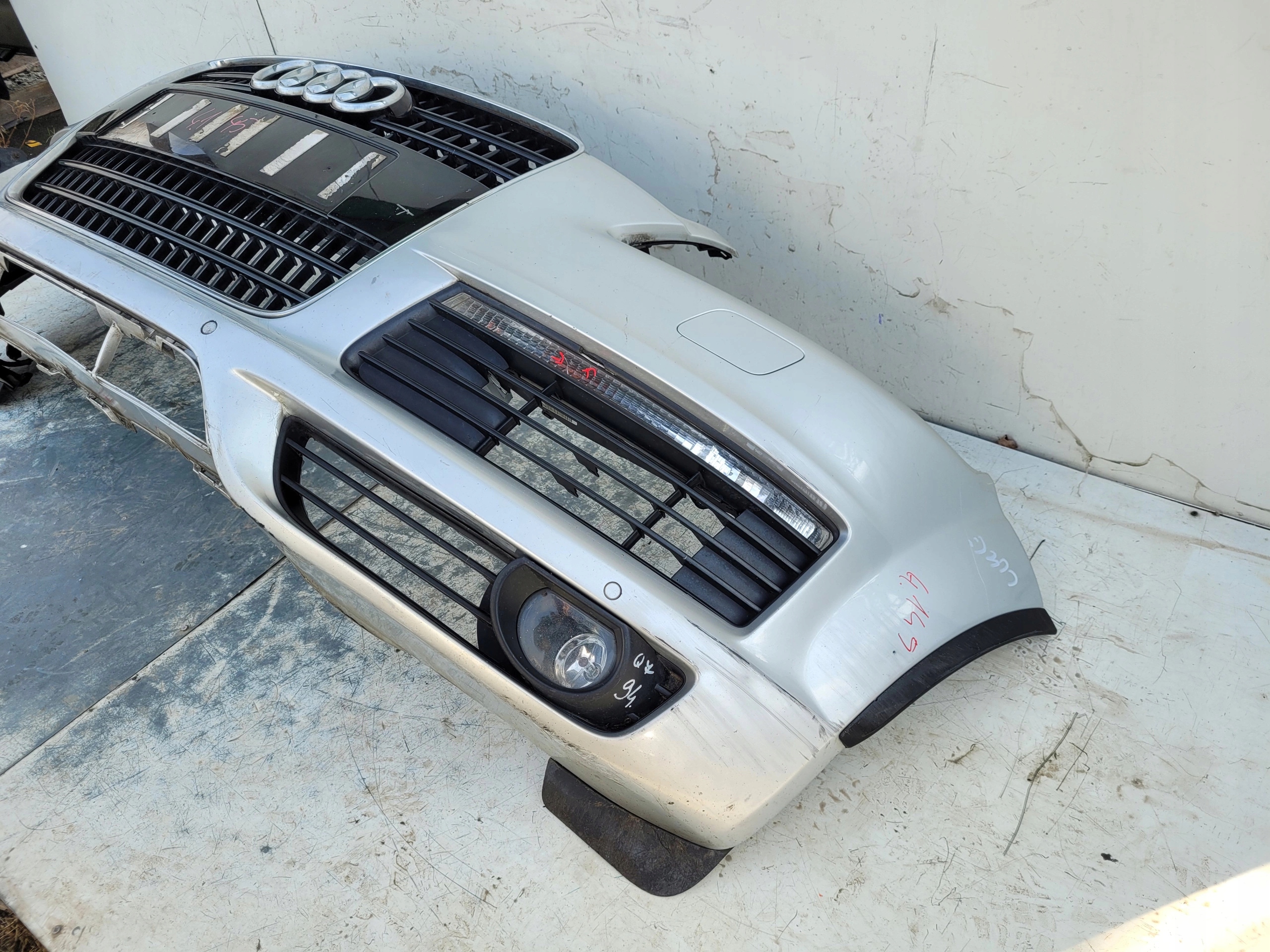 AUDI Q7 4L S-LINE S-LINE 05-09 PREDNÝ NÁRAZNÍK