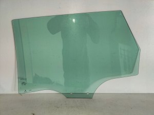 ZADNE SKLO PRAVA AUDI A4 B9 15- KOMBI ZADNE SKLO PRAVA AUDI A4 B9 15- KOMBI