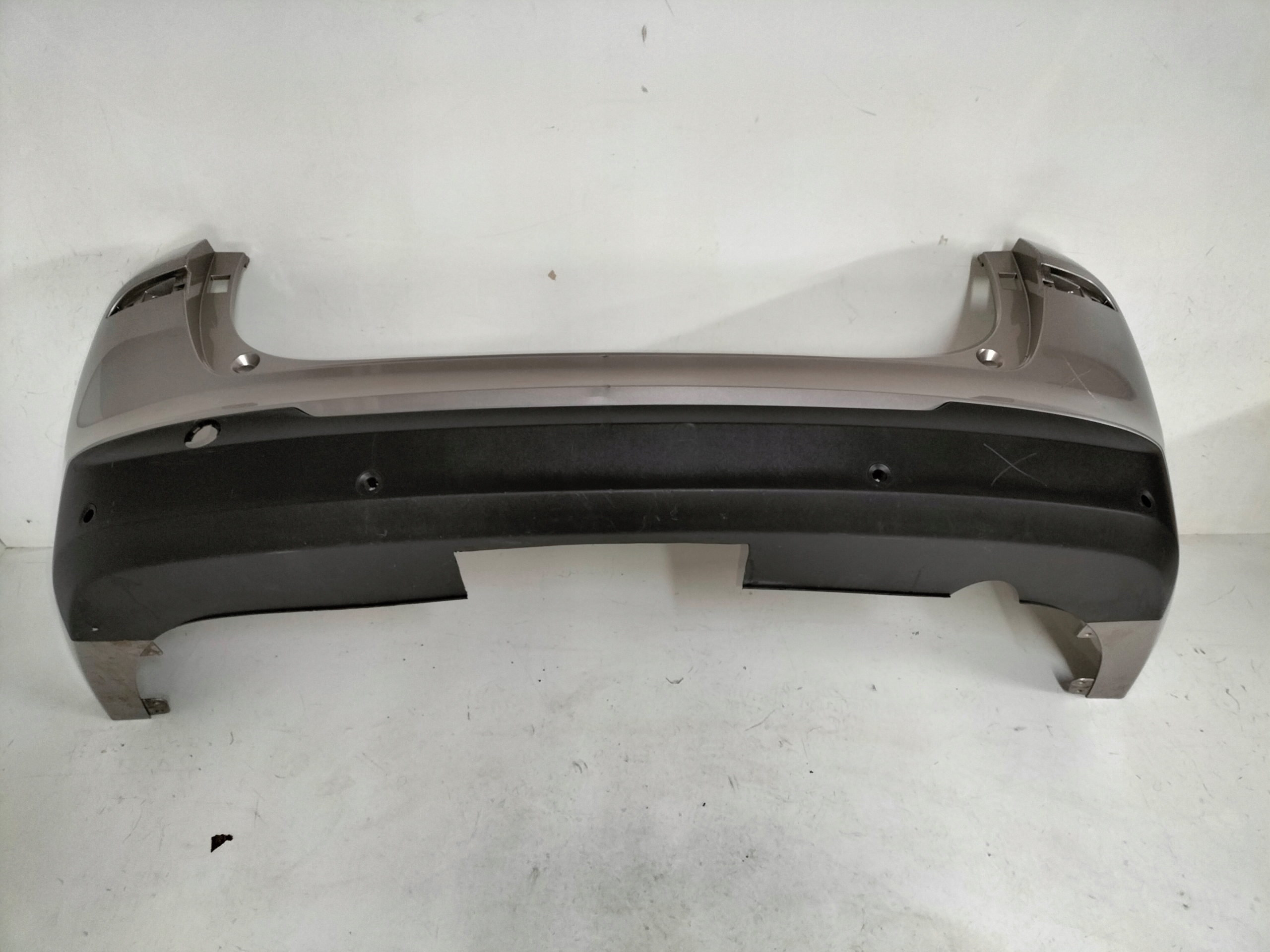 ZADNÝ NÁRAZNÍK HYUNDAI I30 III 17- KOMBI