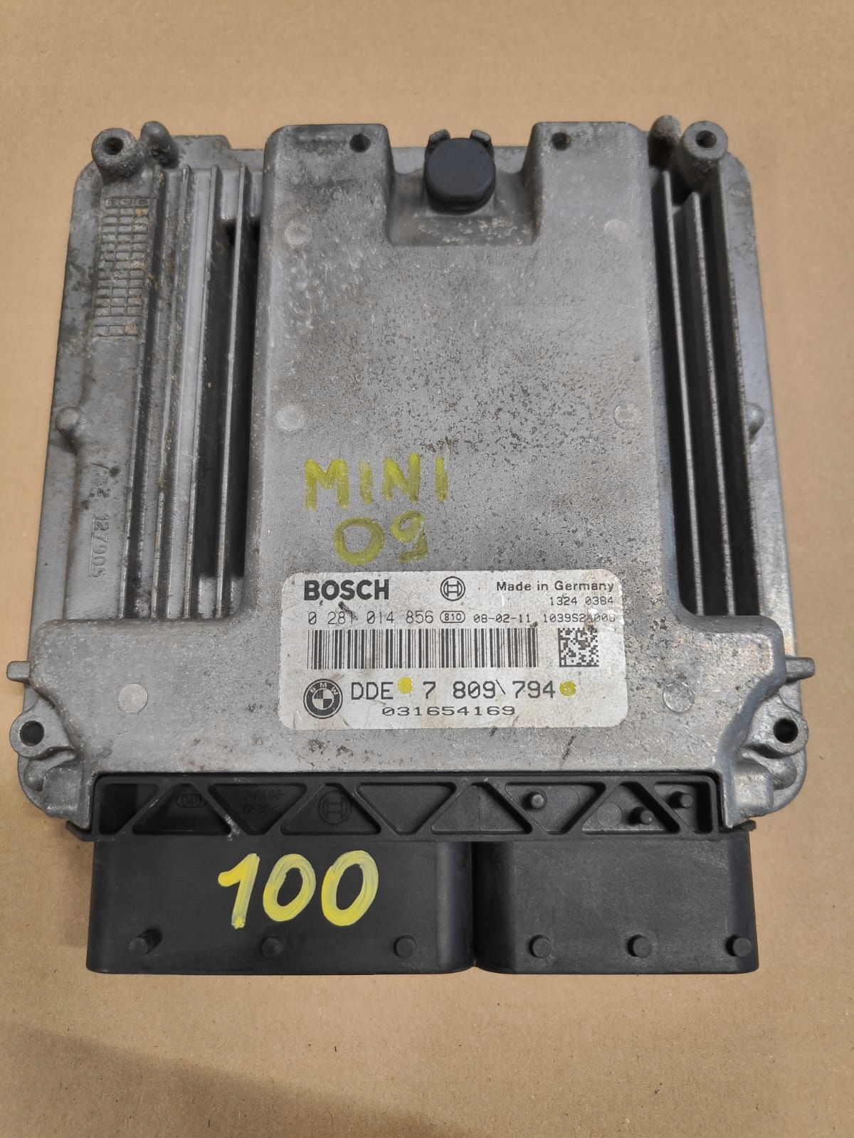 MINI R56 1.6 D OE DDE7809794 0281014856 RIADIACA JEDNOTKA MOTORA ECU