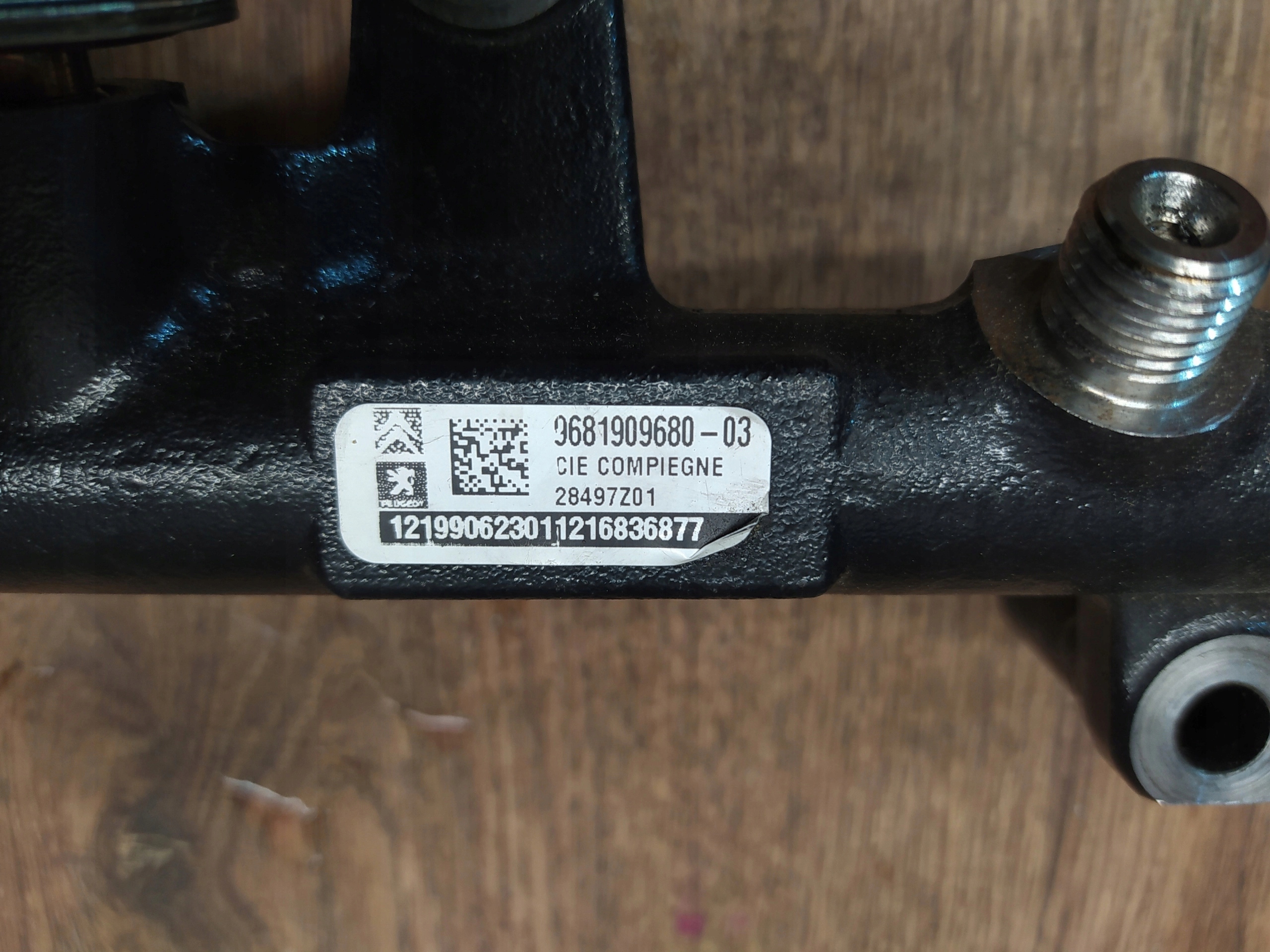 PEUGEOT 2.0 HDI VSTREKOVACIA RAMPA 9681909680