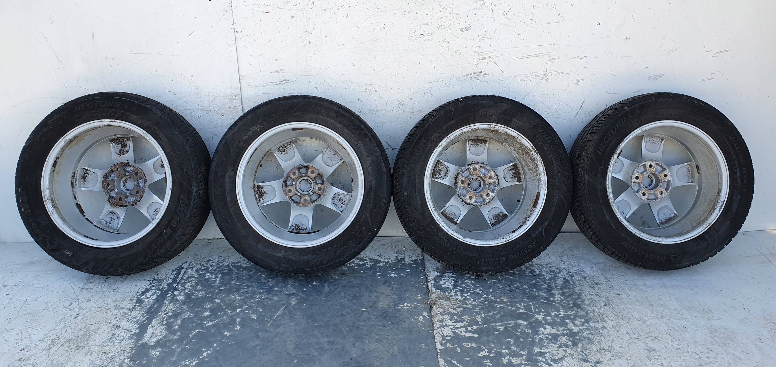 Nissan Juke I F15 KOLESA HLINIKOVE 16