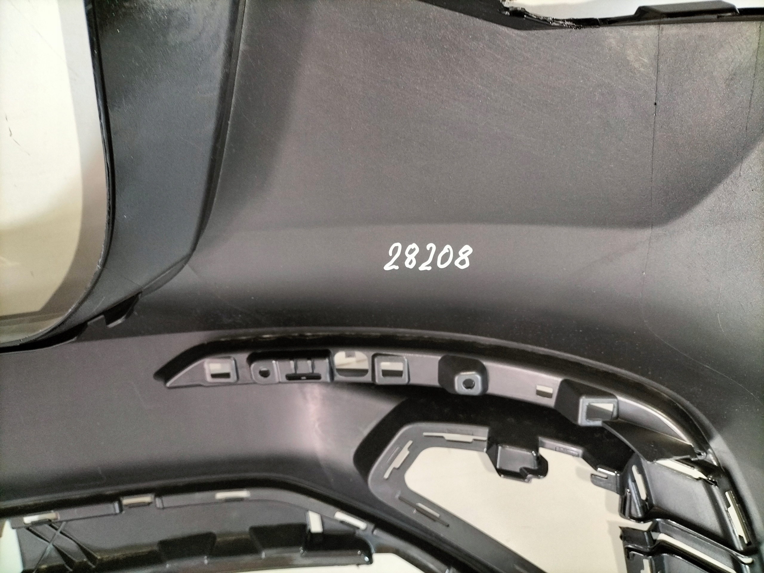 ZADNÝ NÁRAZNÍK AUDI A3 8Y 20- SPORTBACK S-LINE