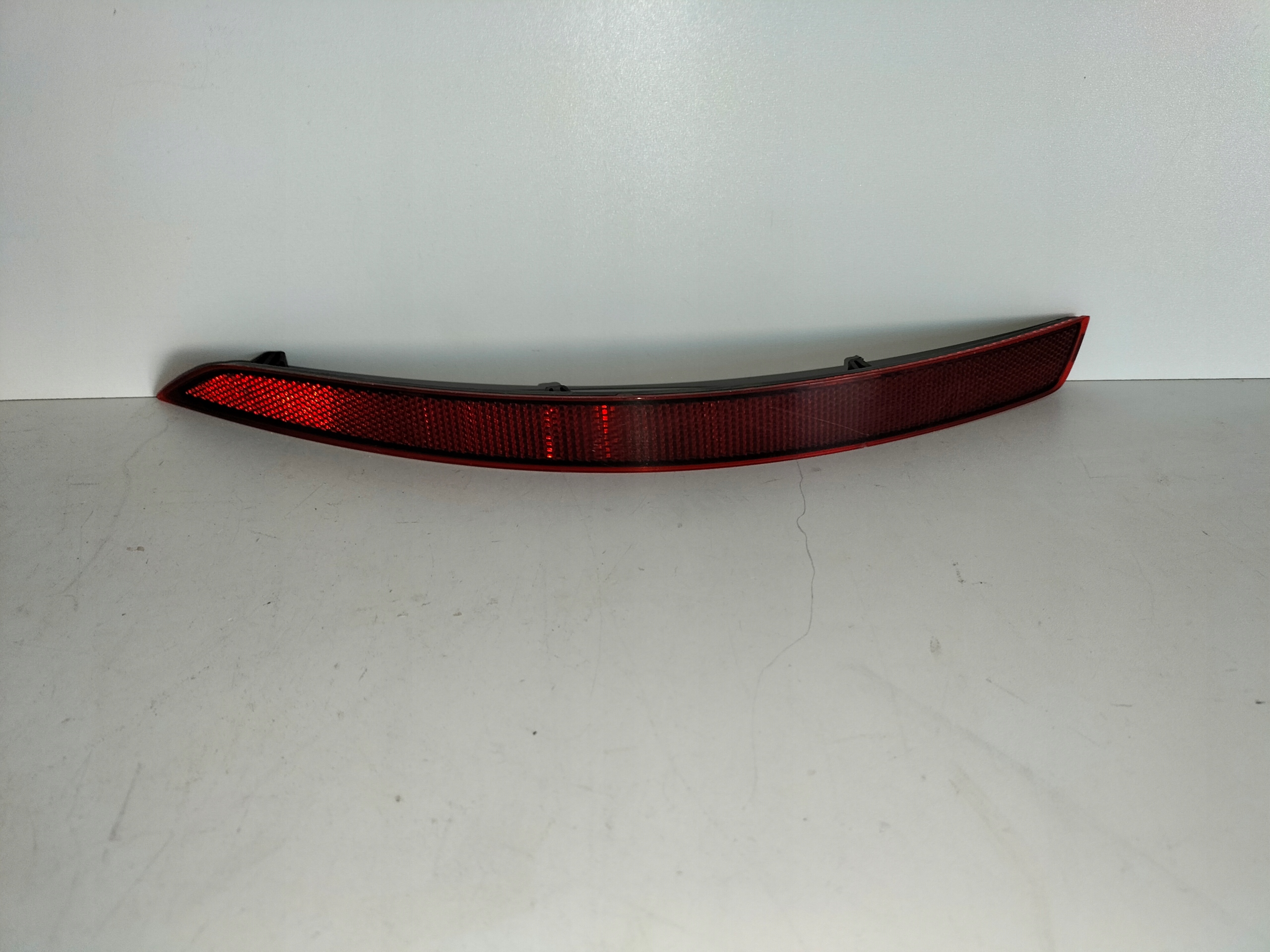 LAVE ZADNE ODRAZOVE SKLICKO SKODA OCTAVIA III LIFT 17- SEDAN