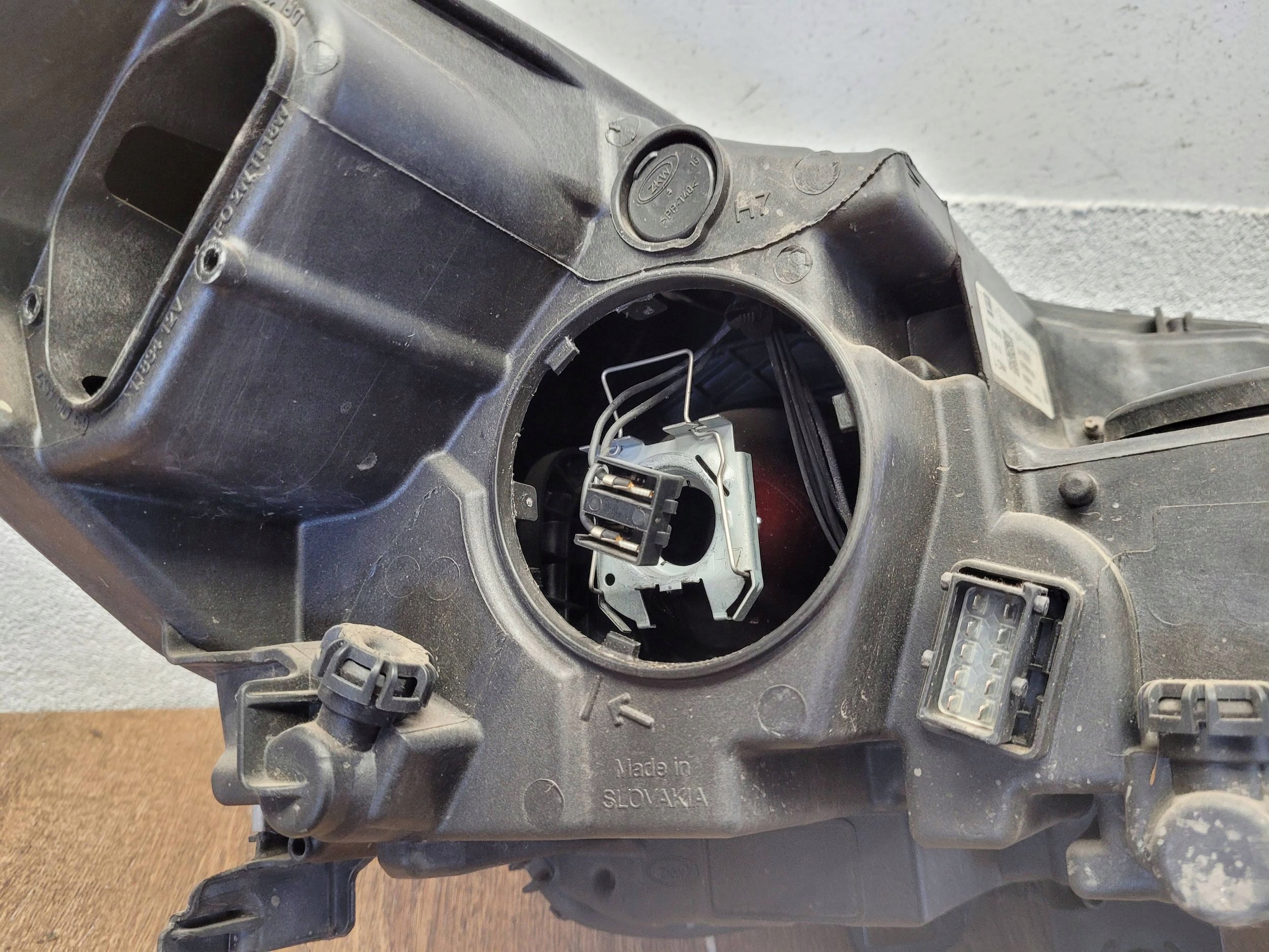 Opel Astra K 39158005 ĽAVÉ PREDNÉ SVETLO