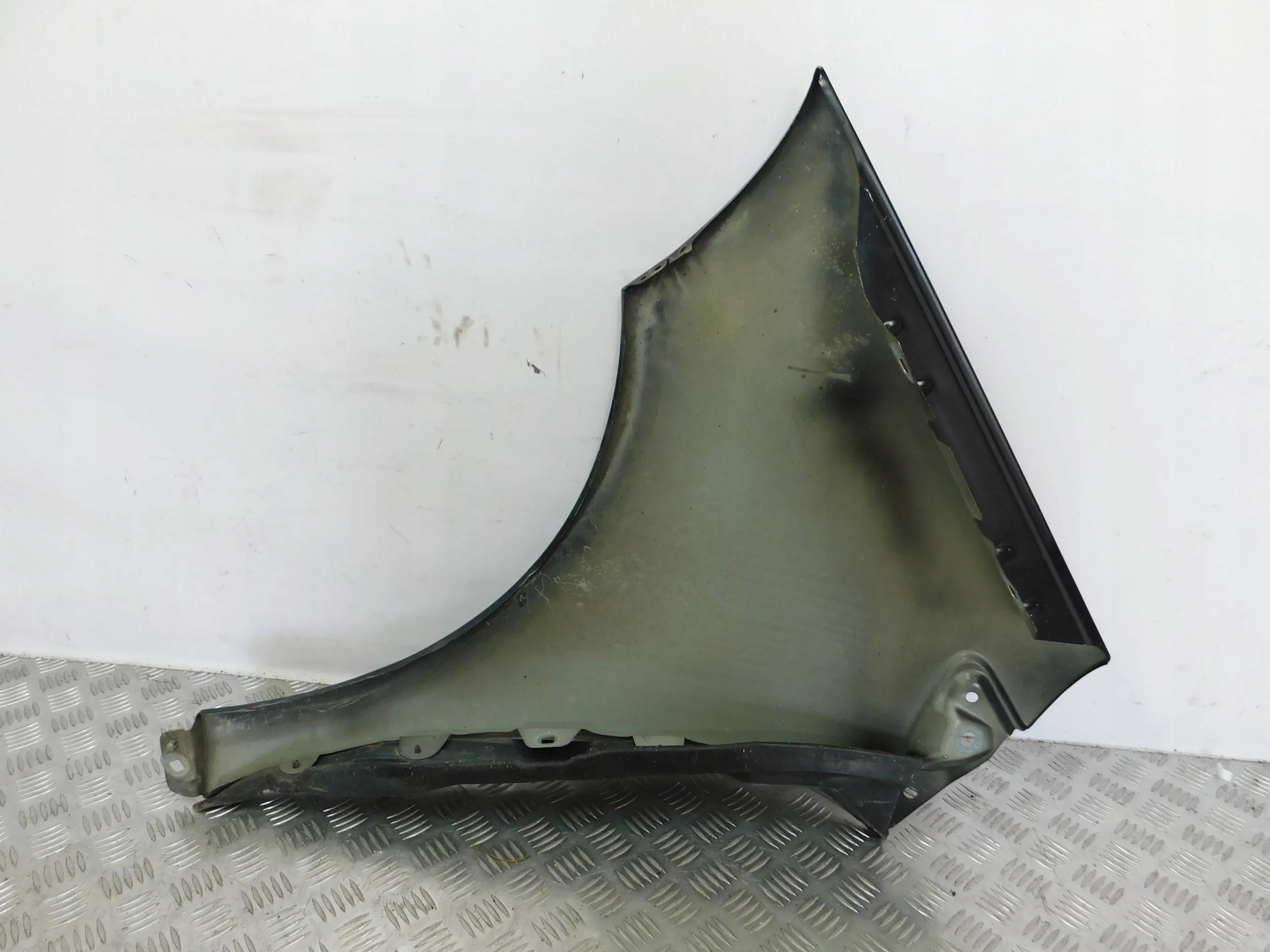 BLATNIK PREDNÝ PRAVY MERCEDES A KLASA W169