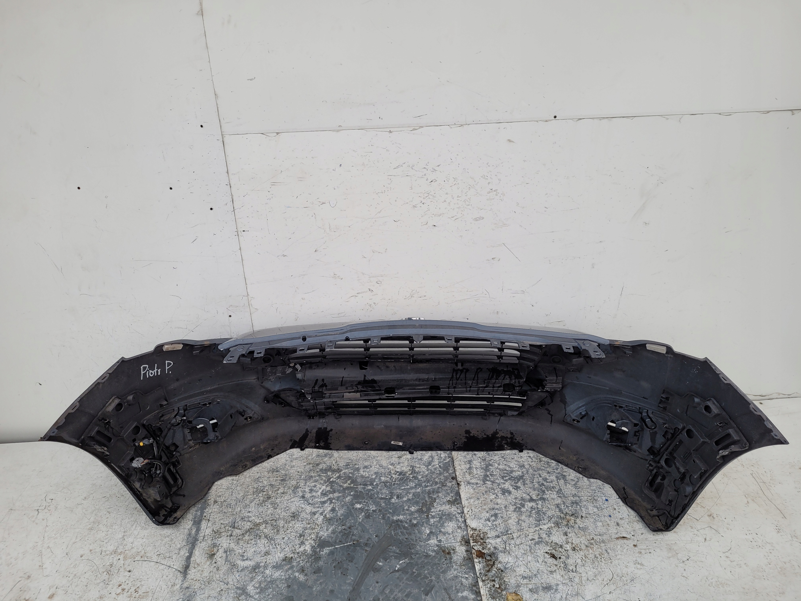 PEUGEOT 5008 LIFT PREDNÝ NÁRAZNÍK