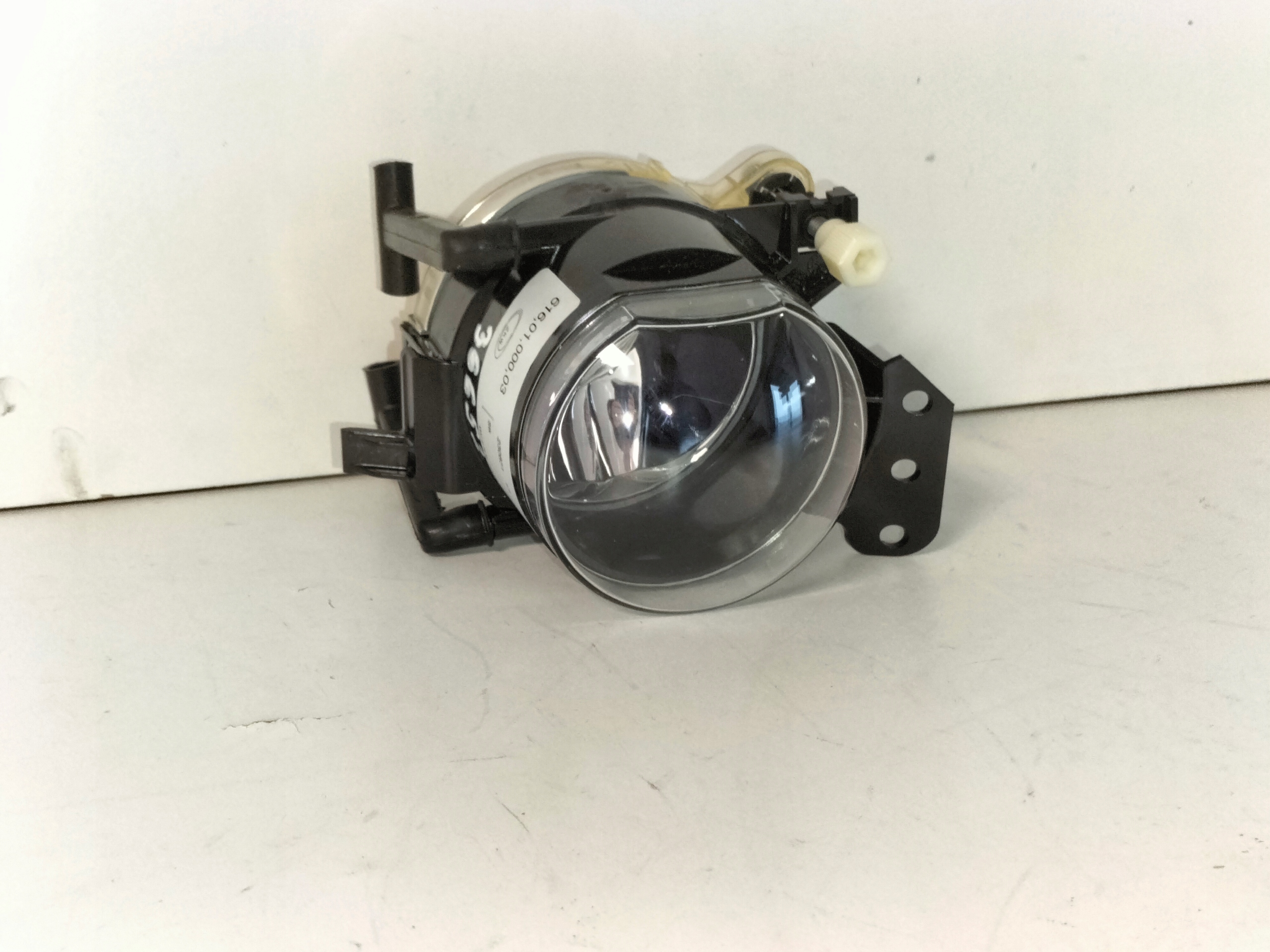 PRAVÁ PREDNÁ HMLOVKA BMW 3 E90 04- BMW 5 E60 03- BMW X3 E84 04-06 M