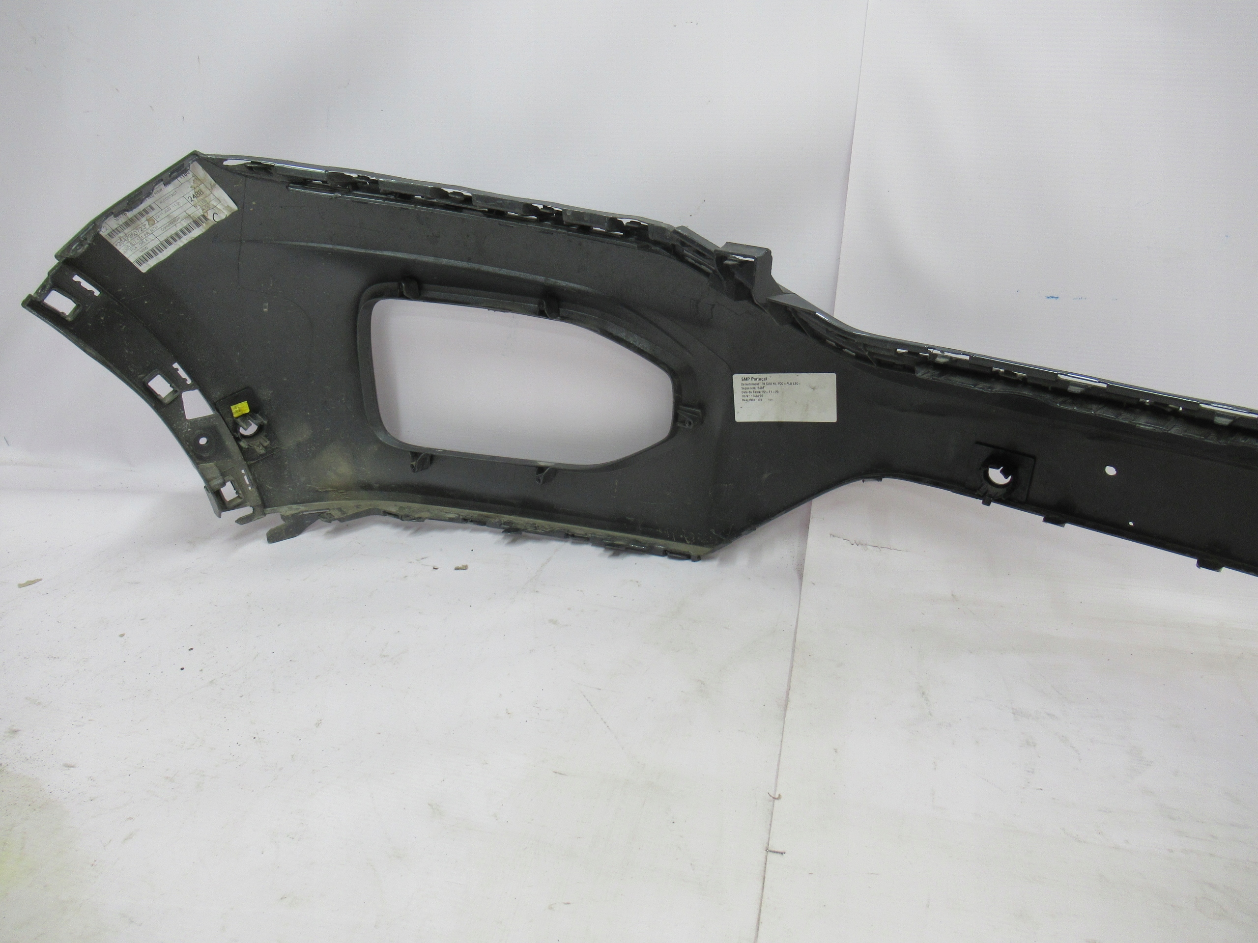 PREDNÝ NÁRAZNÍK 2GA807221 VW T-ROC 17-