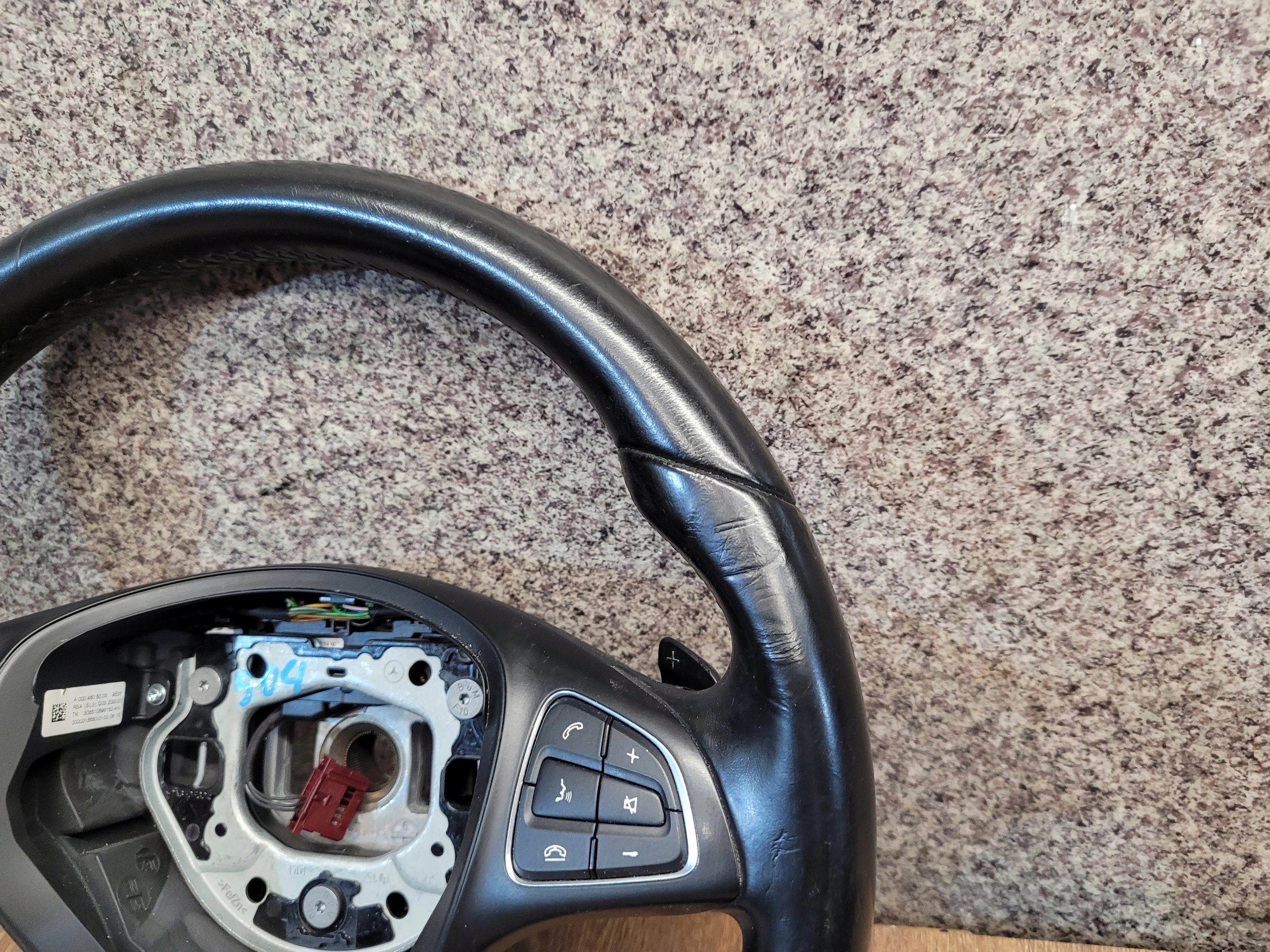 MERCEDES W205 VOLANT MULTIFUNKCIA A0004605003