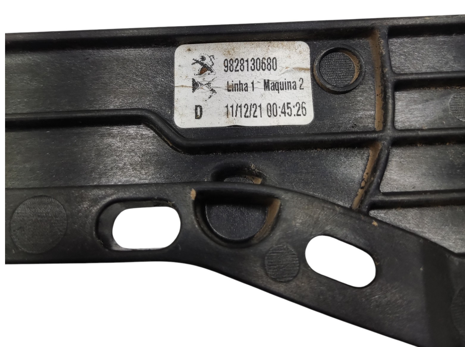 PRAVÝ PREDNÝ MECHANIZMUS SŤAHOVANIA OKNA CITROEN DS3 CROSSBACK 9828130680 19-