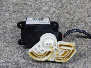 renault koleos MOTORCEK OVLADANIA KURENIA 503752-1170 renault koleos MOTORCEK OVLADANIA KURENIA 503752-1170