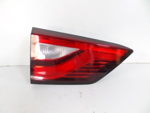 LAVE ZADNE SVETLO MG ZS 17- LAVE ZADNE SVETLO MG ZS 17-