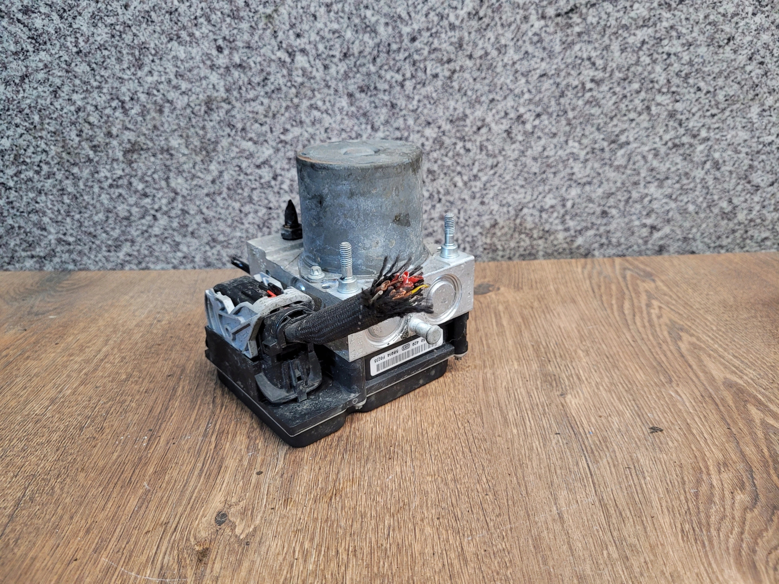 AUDI A6 C6 4F KOCKA ABS 0265950429