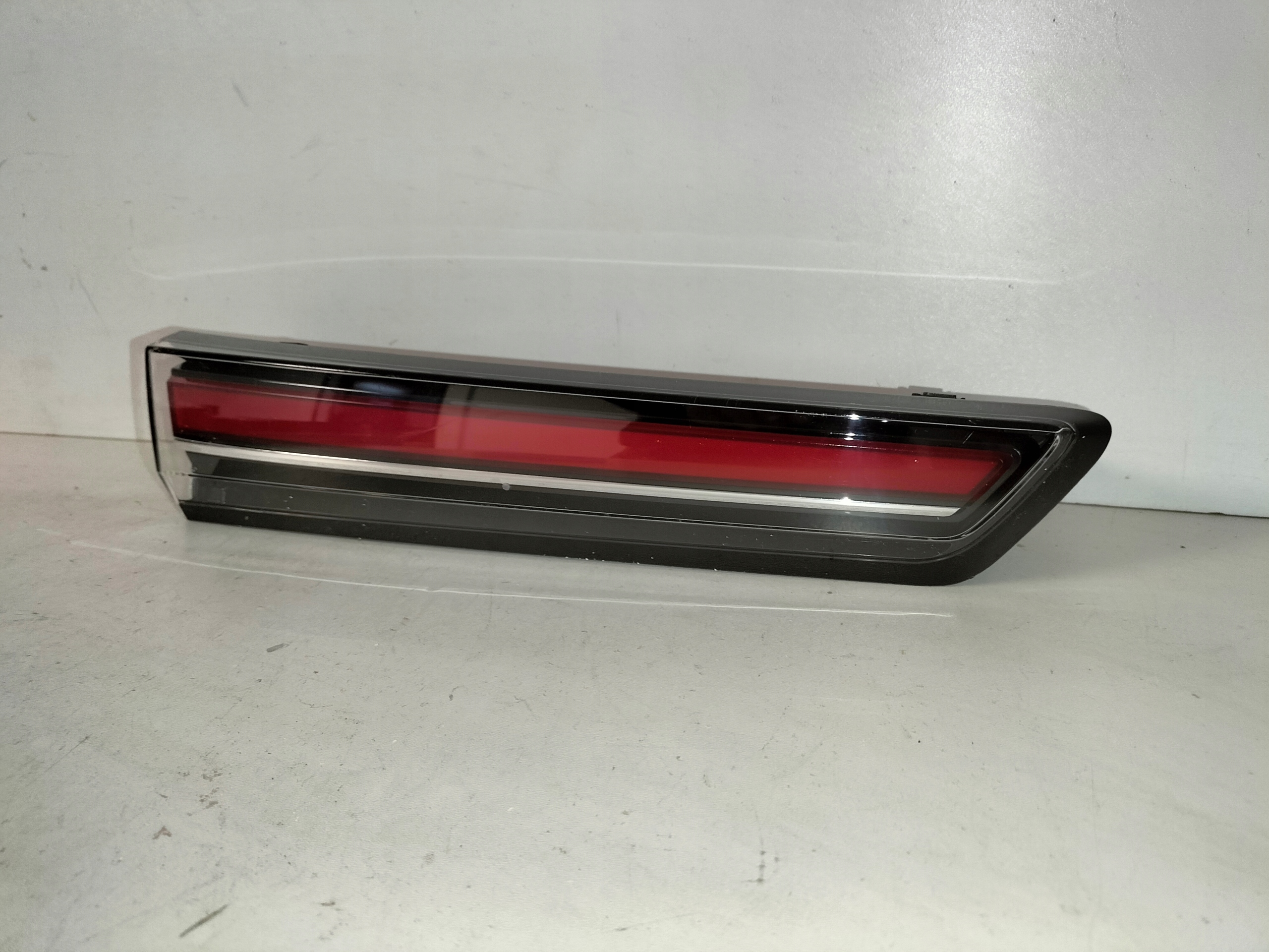 LAVE ZADNE SVETLO OPEL MOKKA B II 20-