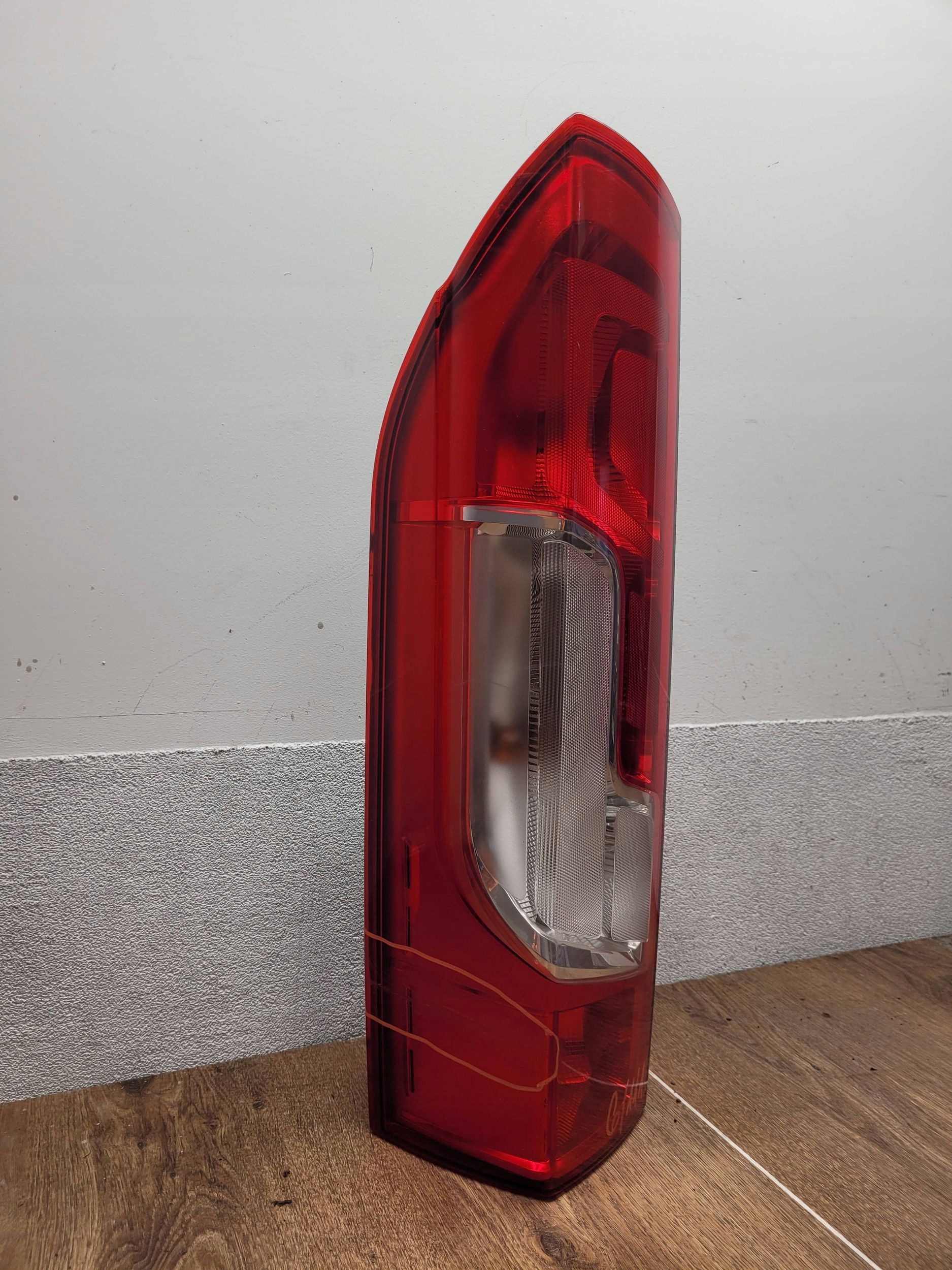 Peugeot Boxer jumper ducato lift 02062099900010 ĽAVÉ ZADNÉ SVETLO