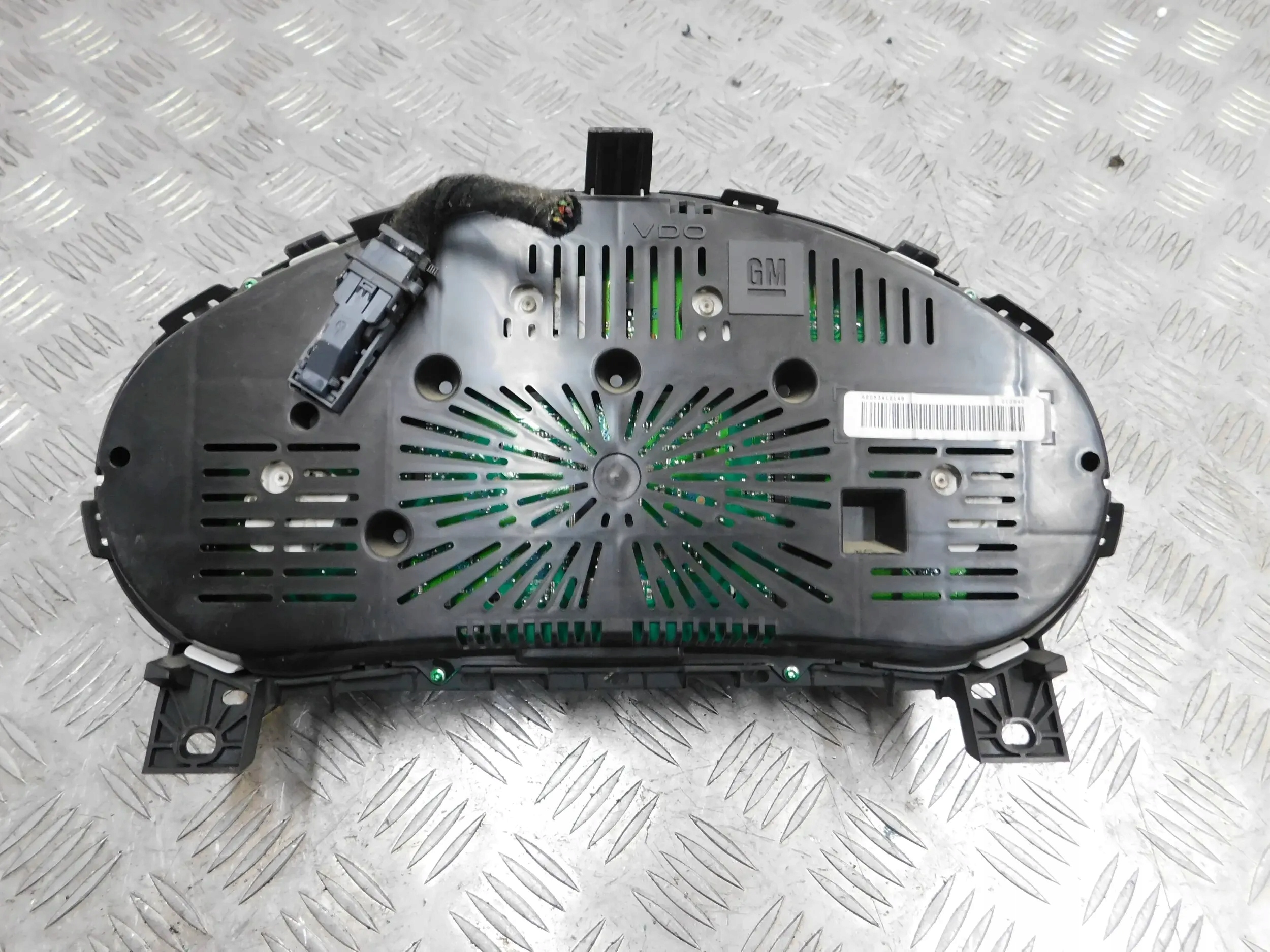 TACHOMETER BUDIKY OPEL INSIGNIA A 2.0 CDTI