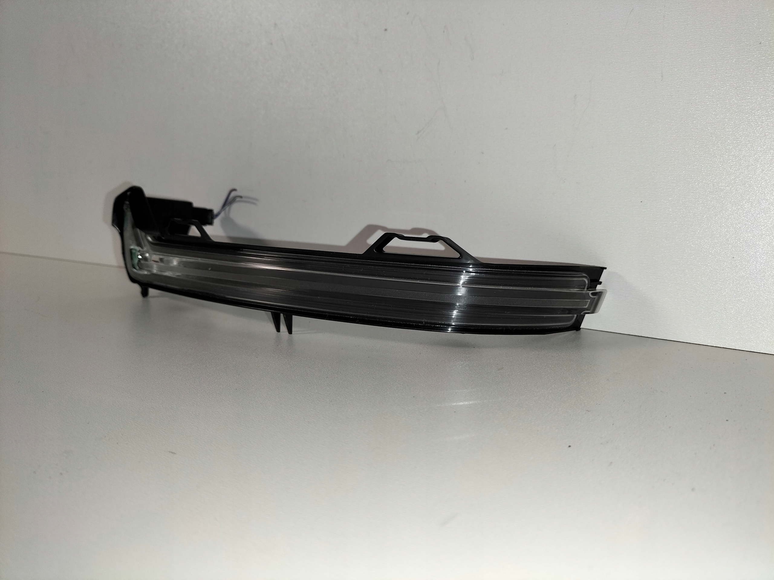 LAVA SMEROVKA V ZRKADLE PEUGEOT 508 II 18- OPEL MOKKA B 20-