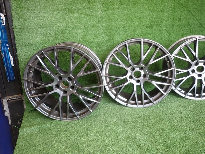 ARCASTING BMW 8,5Jx20 ET25 5×120 KOLESA HLINIKOVE  KBA52608