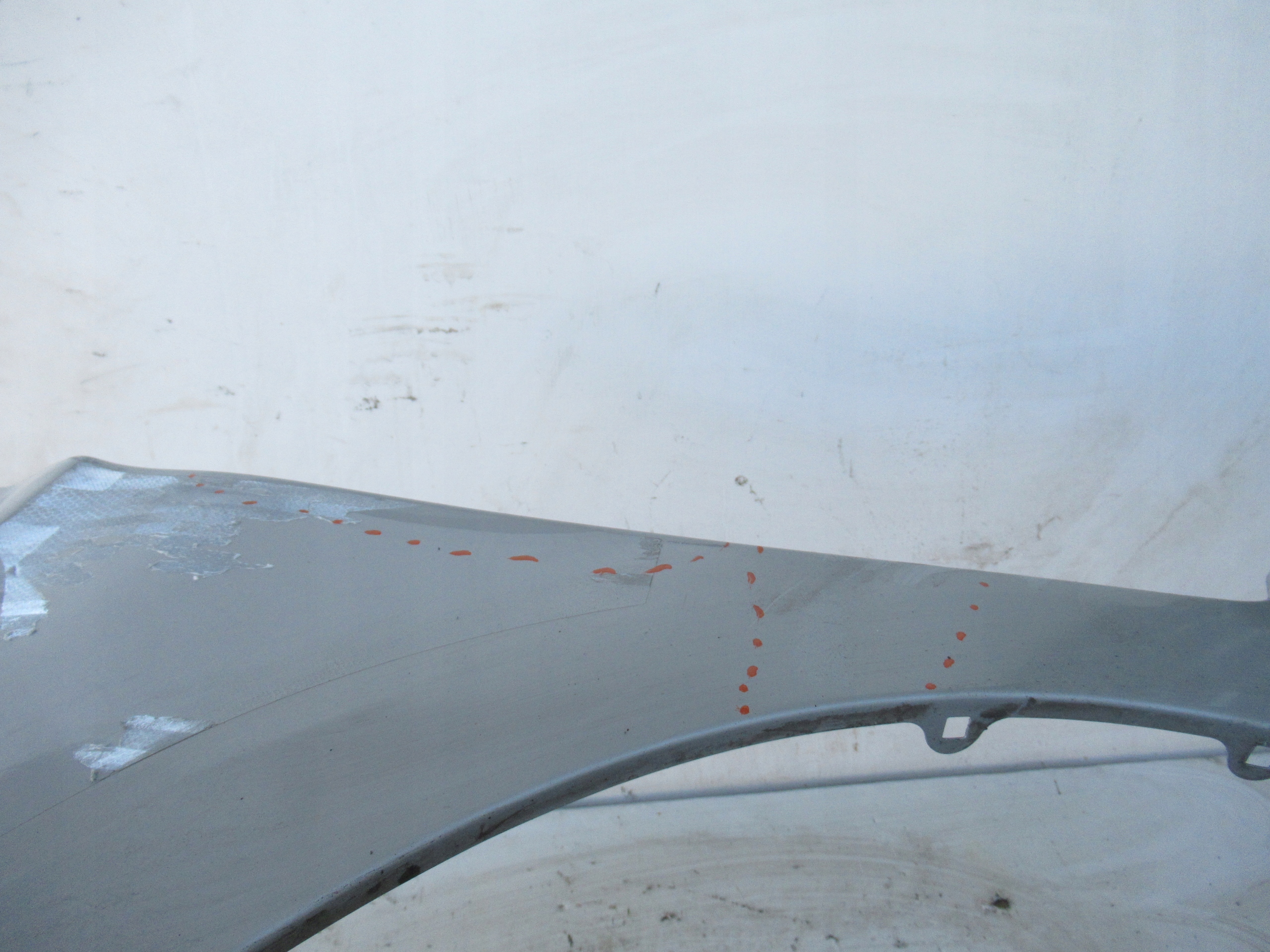 ĽAVÝ PREDNÝ BLATNÍK HYUNDAI I20 14-