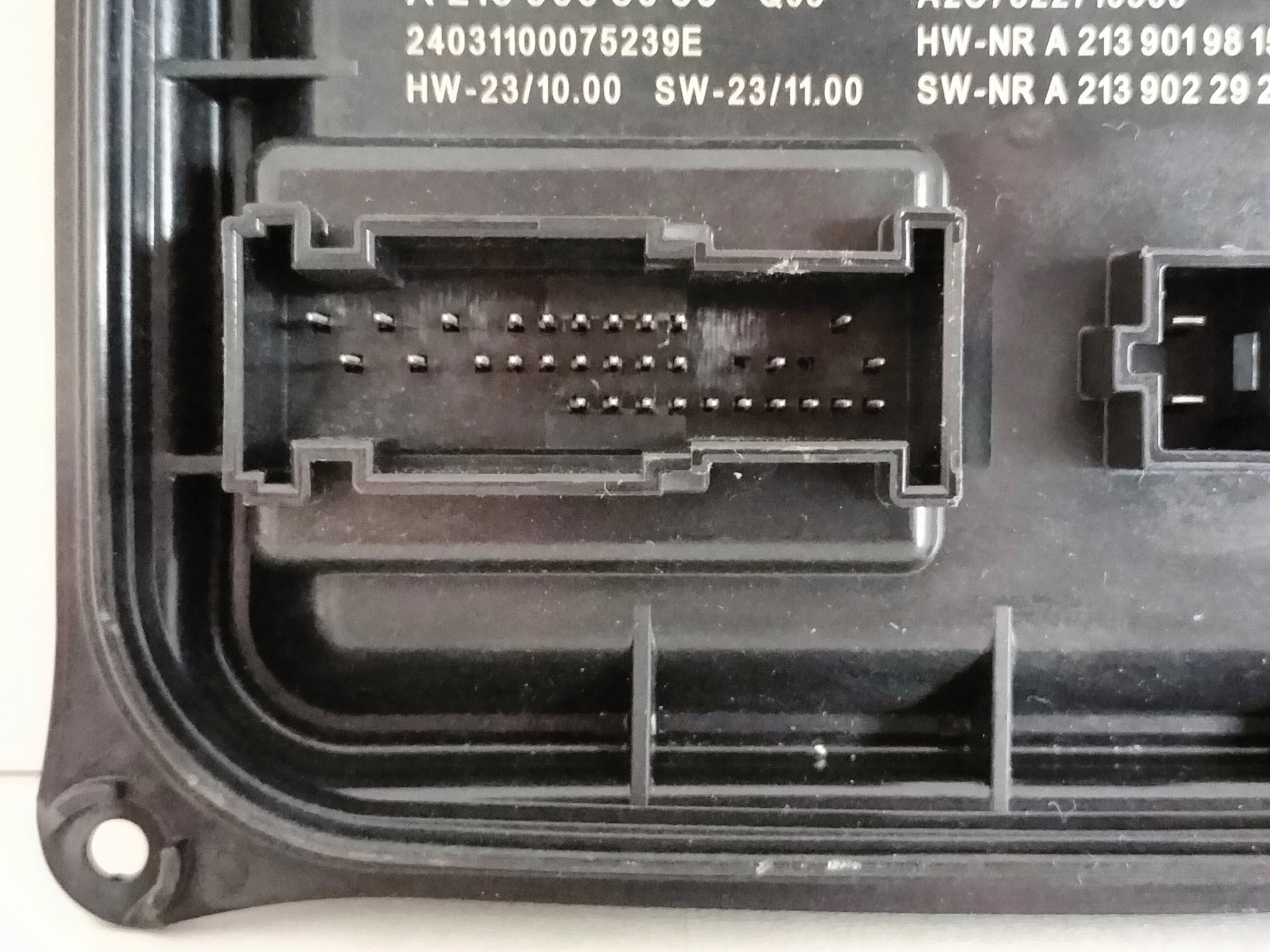 MENIČ NAPÄTIA MODUL LED MERCEDES E-KLASA W213