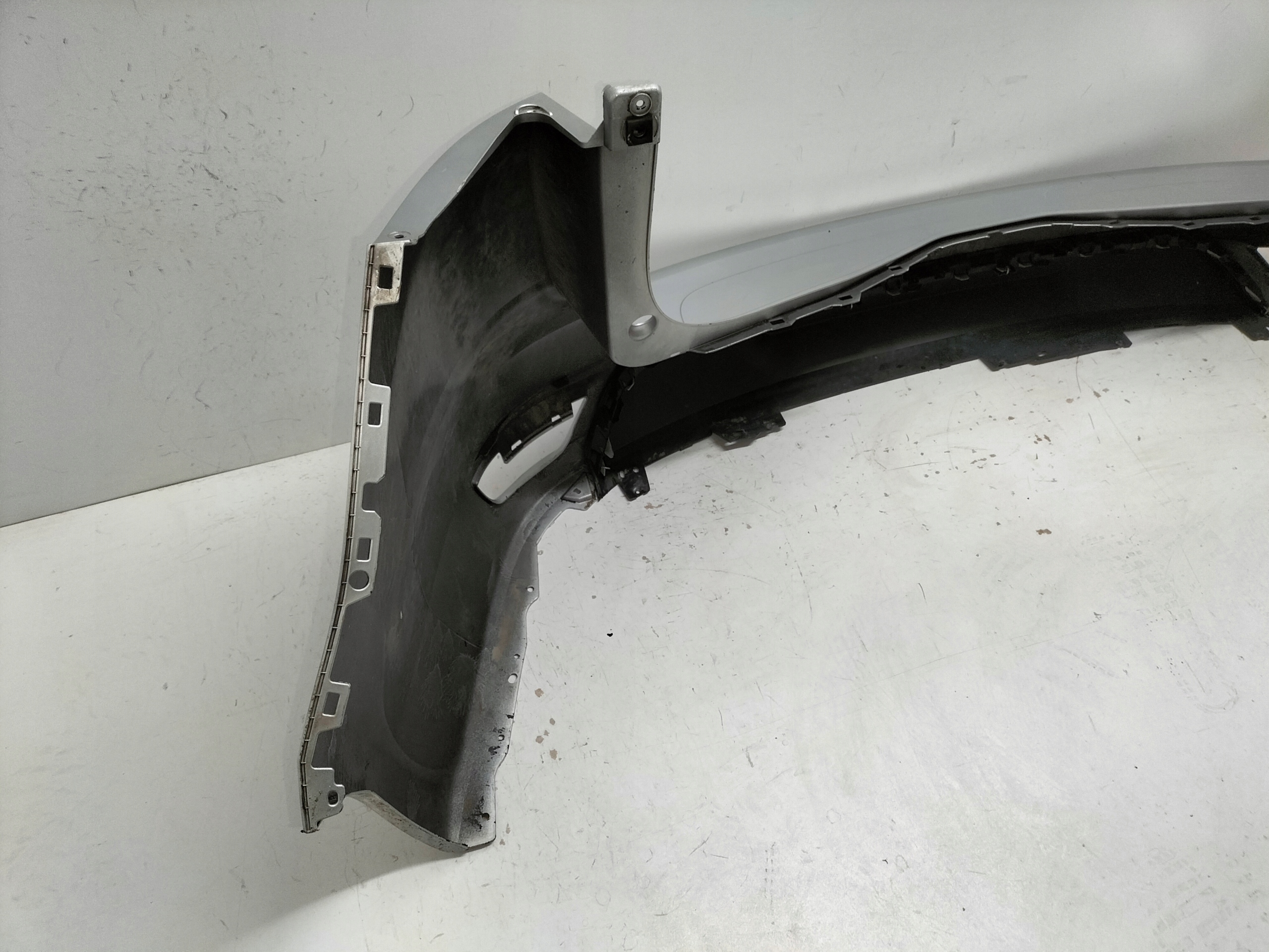 ZADNÝ NÁRAZNÍK RENAULT MEGANE 4 IV 16- KOMBI