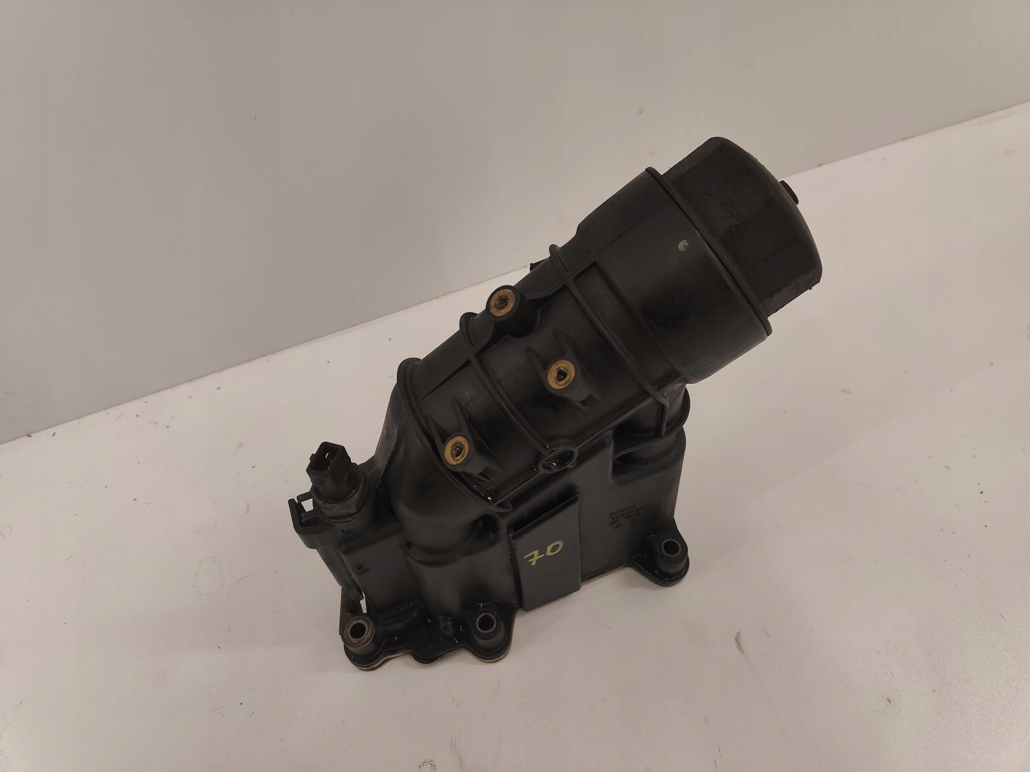 BMW 2.0d n47 oe 70346292 OBAL OLEJOVEHO FILTERA