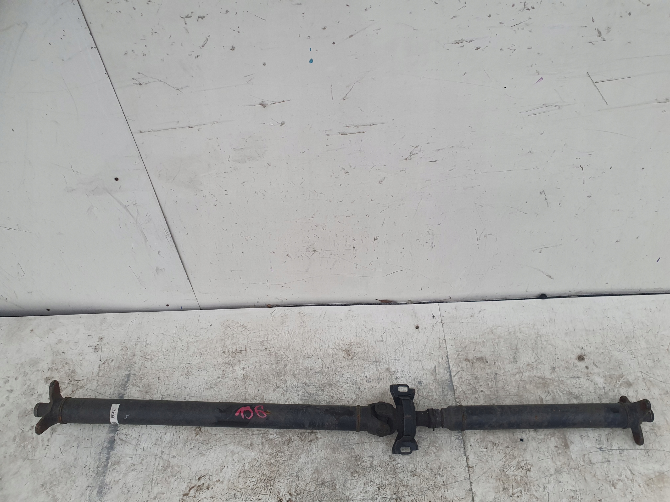 LEXUS IS300H KARDAN PE45