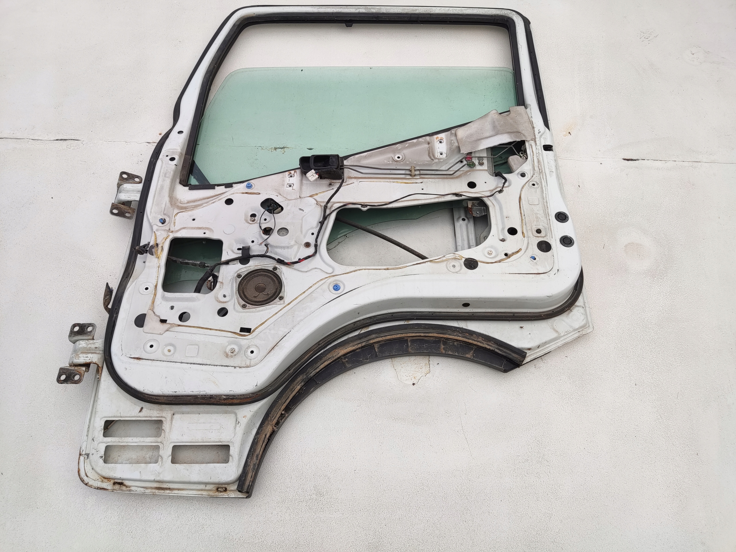 PRAVE PREDNE DVERE RENAULT MAXITY NISSAN CABSTAR 2007-2014