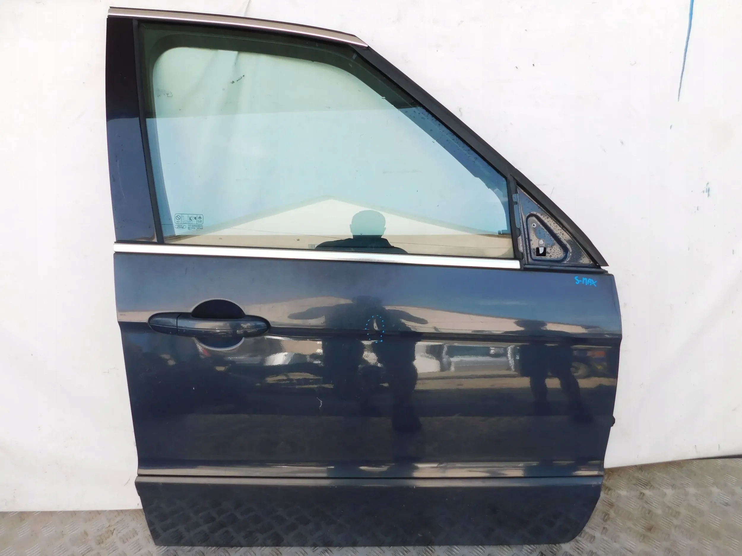 PRAVE PREDNE DVERE FORD S-MAX MK1