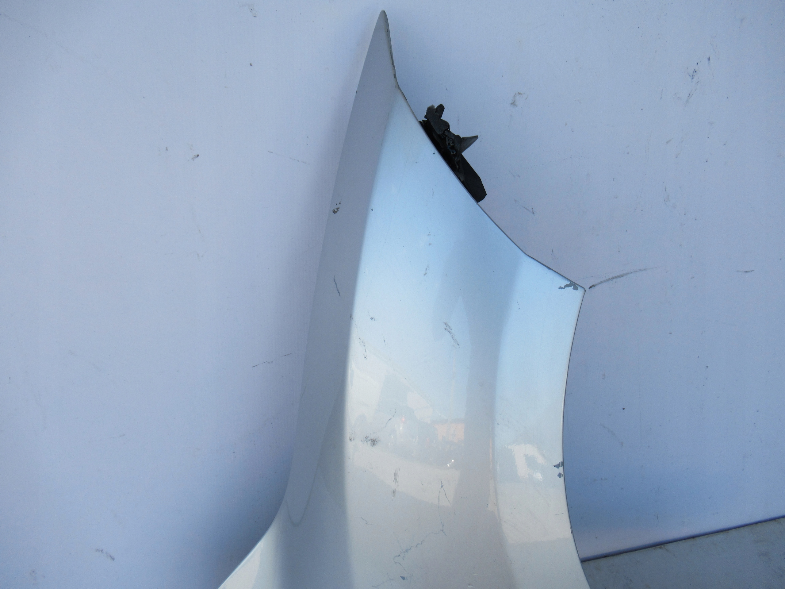 PRAVY PREDNY BLATNIK Renault Megane III 08-