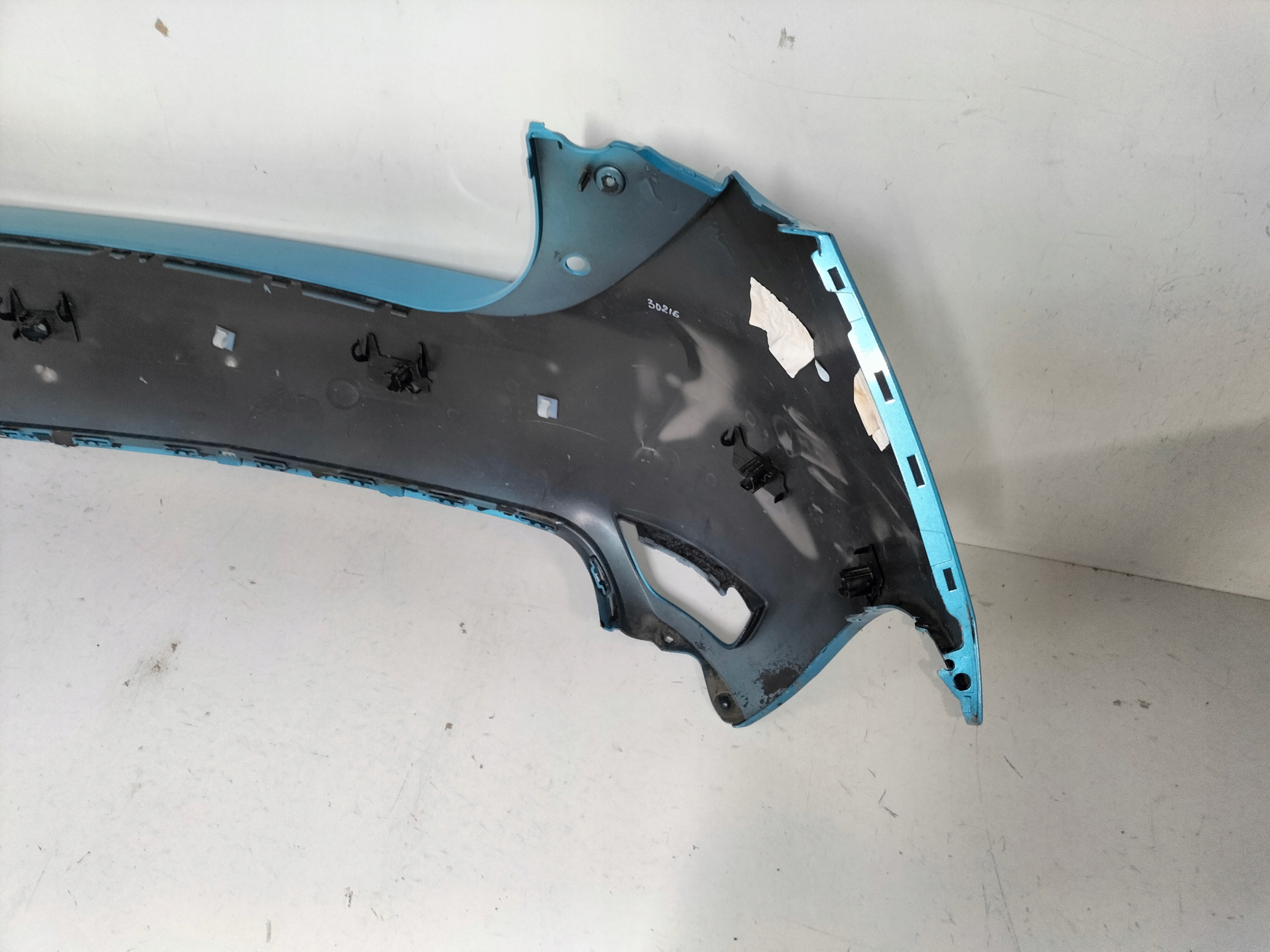 ZADNÝ NÁRAZNÍK RENAULT ZOE 12-