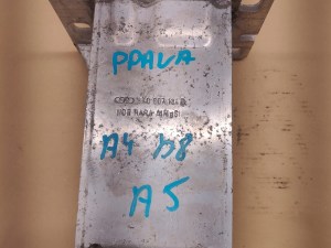 Audi a4 b8 a5 8k0807134b ABSORBER NARAZU PRAVY Audi a4 b8 a5 8k0807134b ABSORBER NARAZU PRAVY