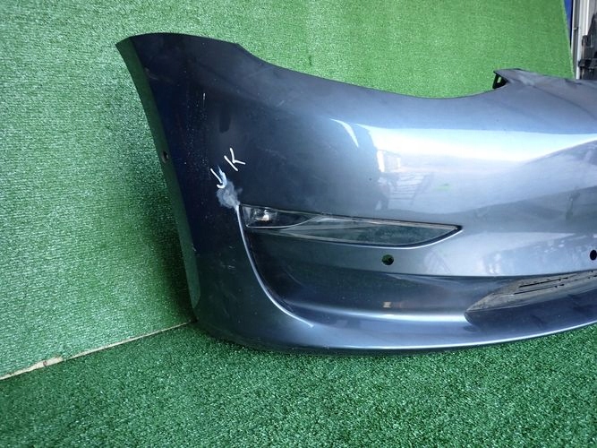 TESLA III 17- PREDNÝ NÁRAZNÍK